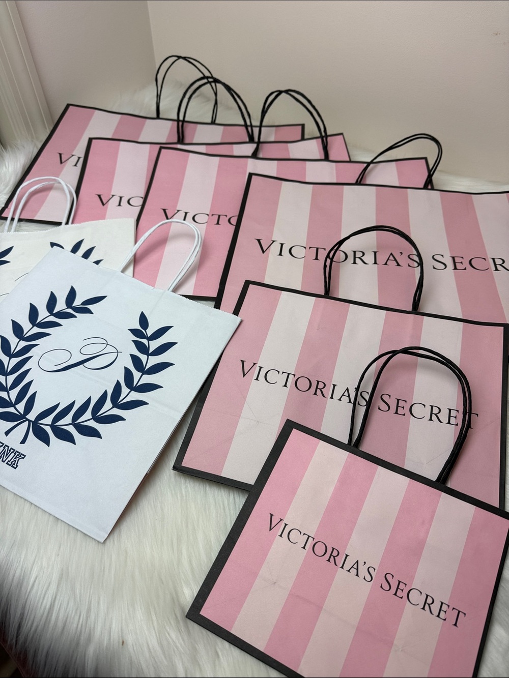 (8) Victoria’s Secret & PINK gift bags shopping bags